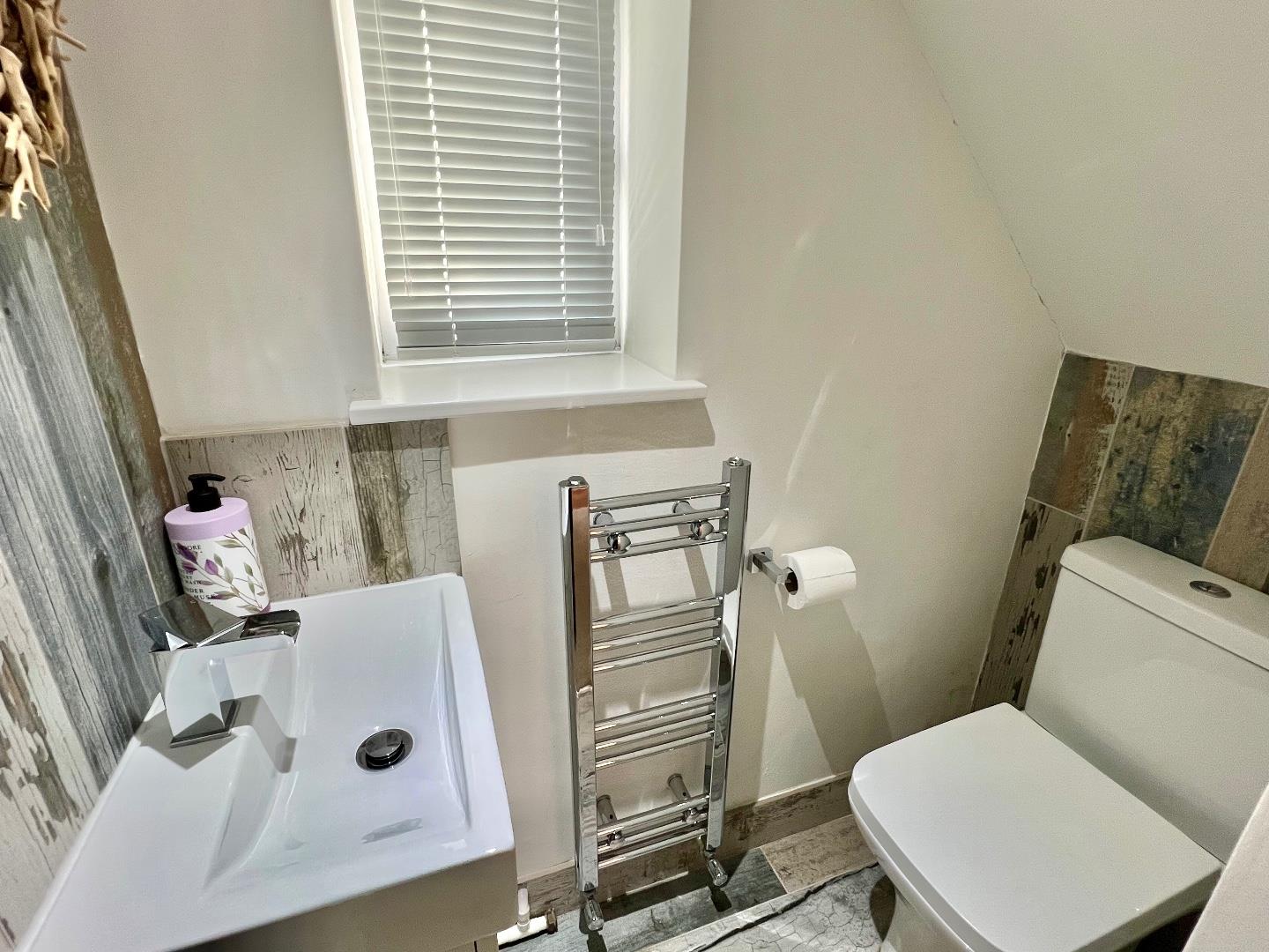 Oaklands Avenue, Bridgend County Borough, CF31 4ST